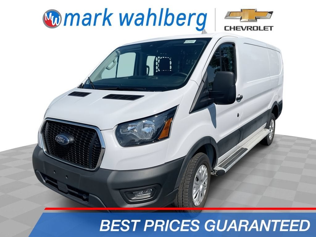Used 2025 Ford Transit 250 - photo 1