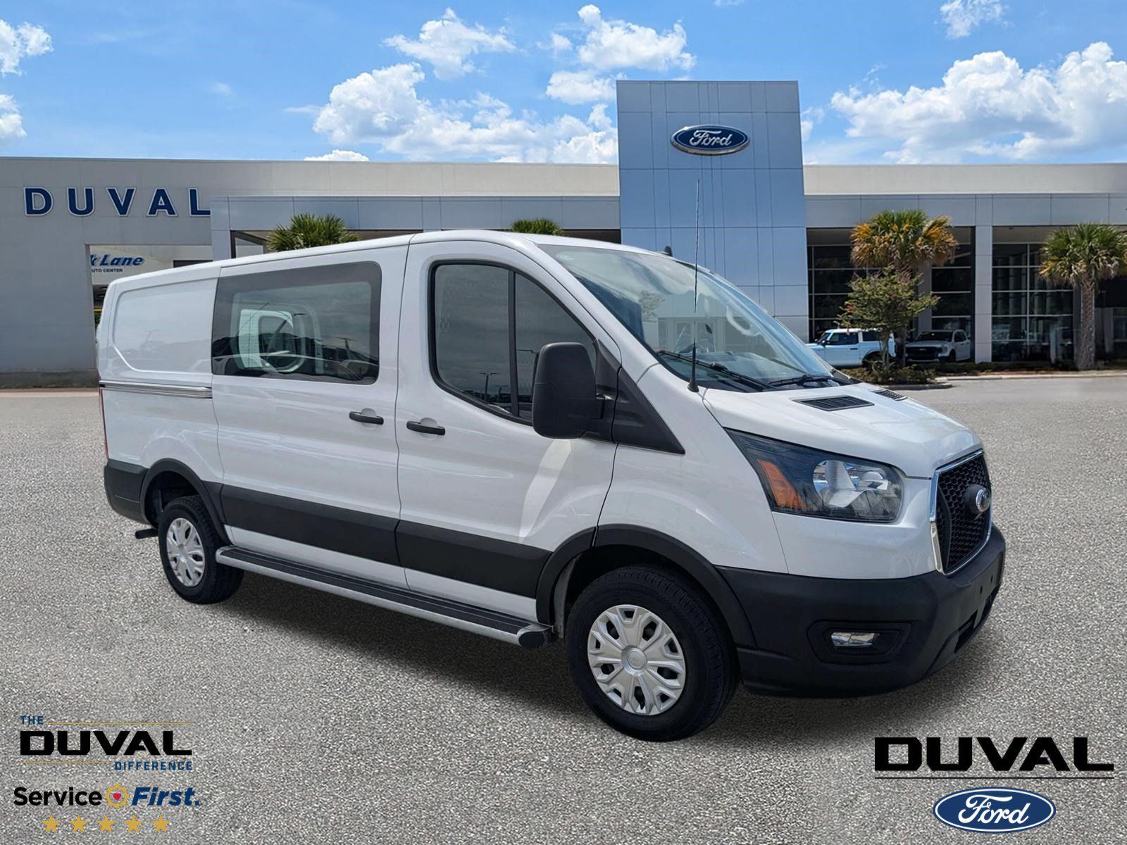 Used 2024 Ford Transit 250 - photo 1