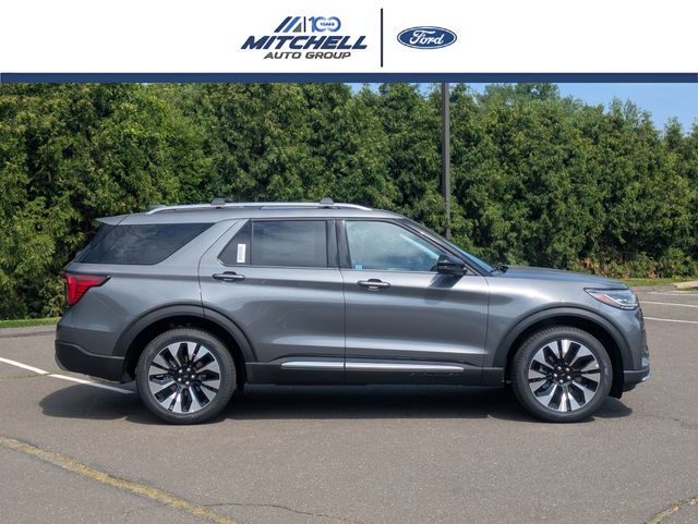 New 2026 Ford Explorer - photo 2
