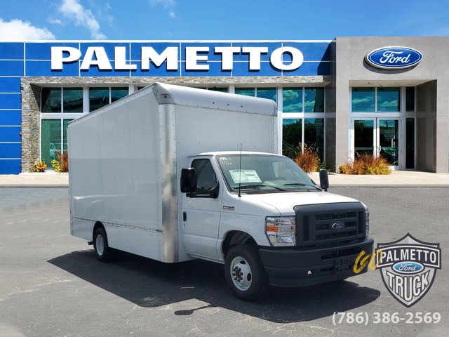 New 2023 Ford E-450 - photo 1
