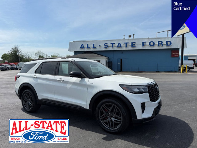 Used 2025 Ford Explorer - photo 2