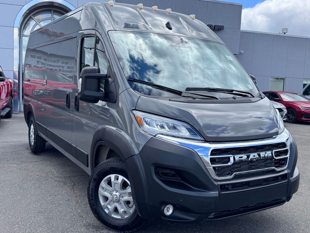 Used 2025 Ram ProMaster 2500 - photo 1