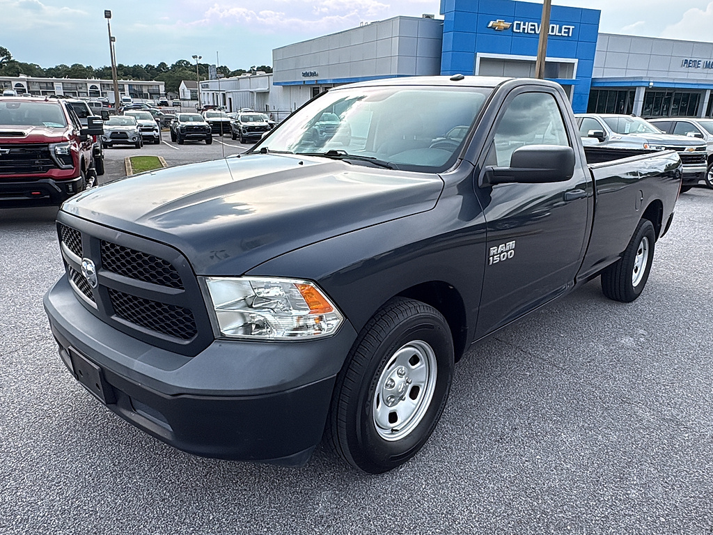 Used 2018 Ram 1500 - photo 2