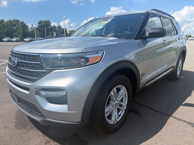 Used 2023 Ford Explorer - photo 2