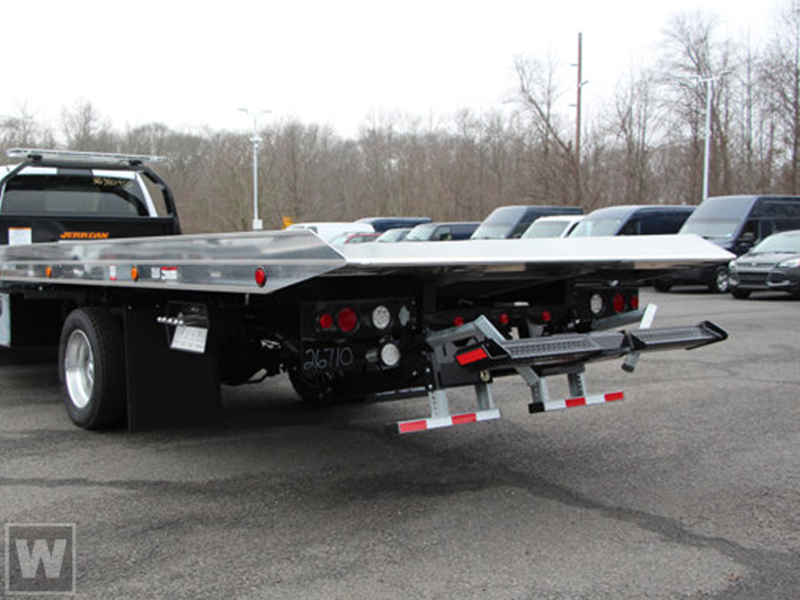 New 2023 Ram 5500 - photo 2